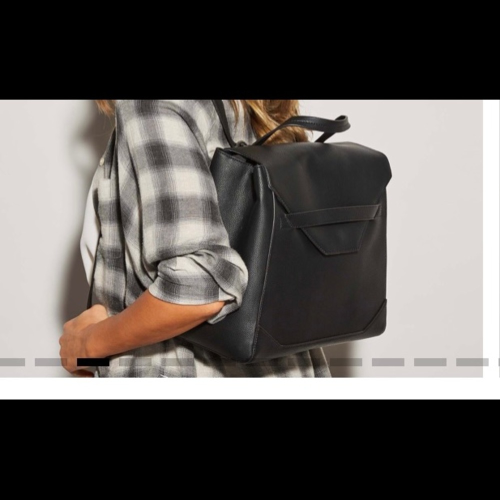 The Honest Company Urban Convertible Tote Bag